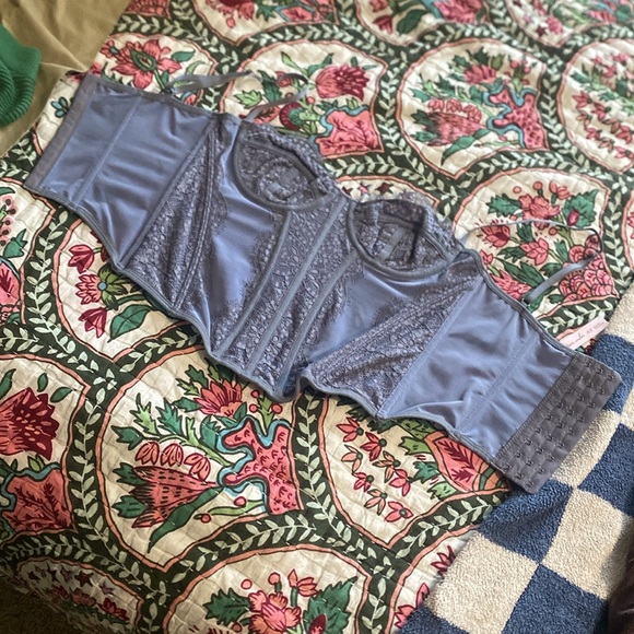 urban corset top - Picture 5 of 7